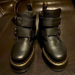 Dr.Martens